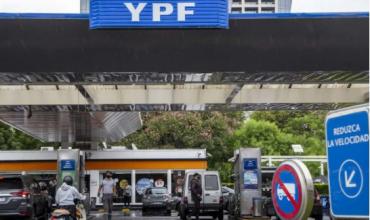 Ya rige la baja en los combustibles de YPF y se espera al resto de las petroleras
