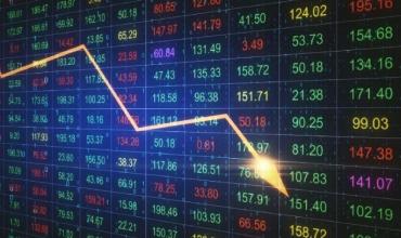 Mercados sin reacción: caen los bonos y hay fuerte retroceso en las acciones