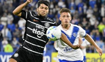 ¡A los 91! A Vélez se le escapó la victoria ante Olimpia y comparte la punta
