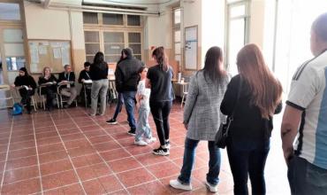 En las cinco provincias que ya tuvieron elecciones la participación fue menor al 65%