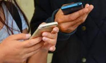 El Gobierno eliminó los impuestos para importar celulares
