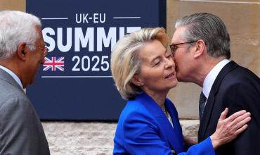 Reino Unido y Unión Europea firman histórico acuerdo posbrexit tras cinco años de separación
