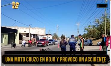 Choque entre auto y moto dejó un herido