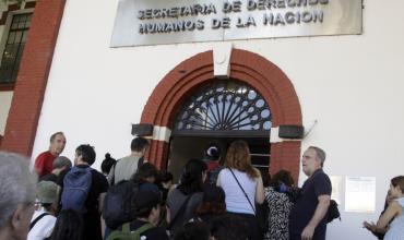 El Gobierno degradó la secretaría de Derechos Humanos a subsecretaría y anunció recortes del 30% del personal
