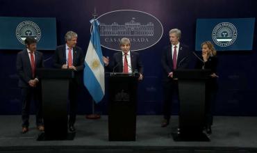 Empresarios ven con buenos ojos el uso de dólares no declarados para importar insumos