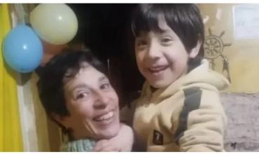 Hallan a una madre y su hijo con autismo muertos en su domicilio