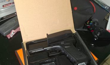 Amenazan con un supuesto arma de fuego a un trabajador de Edelar durante un corte de servicio