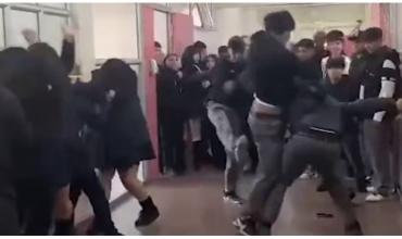 Crece la preocupación en Chile por las peleas entre escolares