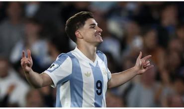 Julián Álvarez es el único argentino entre los 10 futbolistas más cotizados del mundo: su valor y quién lidera la lista