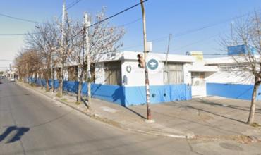 La Matanza: Atraparon a dos hombres que robaron en una escuela y se llevaron hasta los insumos del comedor