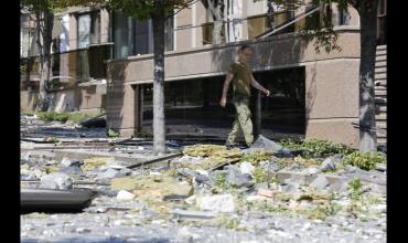 Ataques rusos dejan al menos 15 muertos y 75 heridos en Ucrania