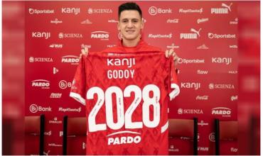 Leo Godoy es nuevo refuerzo de Independiente: contrato hasta 2028 y bienvenida en redes