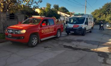 Incendio en una vivienda del B° Municipal: realizaron tareas de enfriamiento
