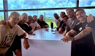 “¿Así o más argentos?“: la reunión de Chiqui Tapia con Messi y Mascherano en Miami que se convirtió en viral
