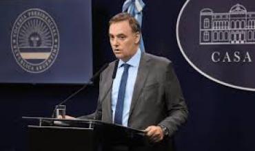 El Gobierno elimina por decreto la jornada no laborable del día del empleado público