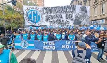 Duro revés para Javier Milei: la Justicia declaró inconstitucional el DNU que restringe el derecho a huelga