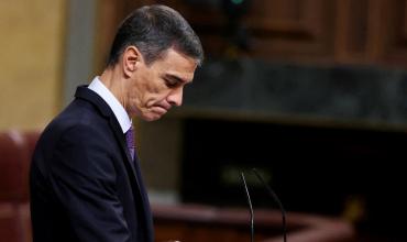 Pedro Sánchez defendió su gestión ante el Congreso en medio de un escándalo de corrupción en el PSOE