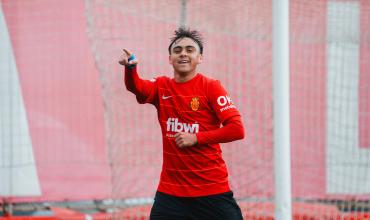 River cerró la llegada de Alex Woiski, joven promesa con ADN albiceleste