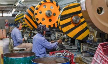 Industria: el uso de capacidad instalada mejoró por segundo mes al hilo en mayo, pero se mantuvo debajo del 60%