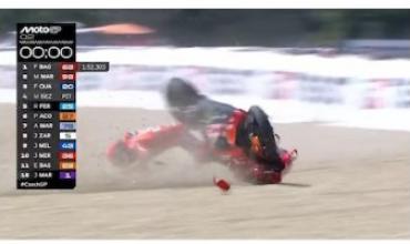 La fuerte caída de Marc Márquez que le impidió conseguir la pole position en el MotoGP de República Checa