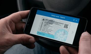 El Gobierno elimina la cédula azul para empresas y lanza un registro digital de conductores