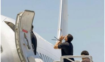 Abusos sexuales, golpizas y comida podrida: Venezuela denunció “torturas” a los migrantes detenidos en la megacárcel de El Salvador