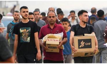 Qué contiene la controvertida caja de ayuda que distribuye la Fundación Humanitaria de Gaza