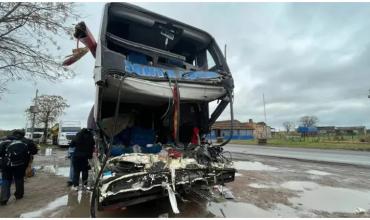 Tragedia en Santa Fe: uno de los pasajeros relató el momento de desesperación luego del choque
