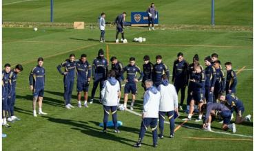 A tres bandas, Russo vuelve a jugar fuerte para capear el temporal en Boca: saca a Cavani, perdona a Merentiel y le da el poder a Paredes