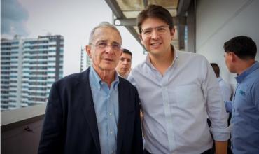 Álvaro Uribe Vélez afirmó que el Gobierno habría instigado el asesinato de Miguel Uribe: “Invitaciones para que se cometieran actos delictivos”