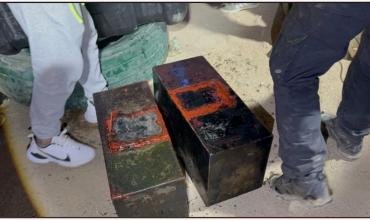 Secuestraron más de 50 kilos de cocaína que estaban escondidos en el tanque de un camión: hay tres detenidos