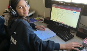 Lara Ghione: la niña prodigio que desafía los límites de la educación tradicional