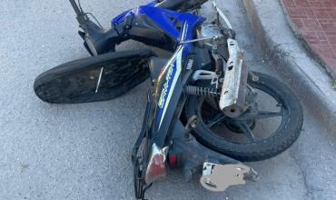 Colisión entre dos motocicletas en el barrio Hermita deja un conductor con traumatismo de cráneo