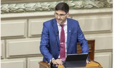 "El Gobierno está paralizado": Maximiliano Pullaro lanzó duras críticas tras las elecciones