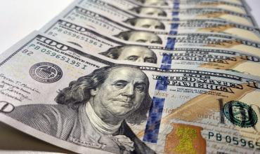 El dólar se acerca al techo de la banda
