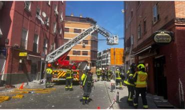 Una explosión en un bar de Vallecas, Madrid, deja 25 heridos, tres de ellos en estado grave y dos en estado muy grave
