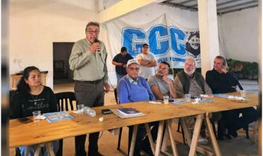 Las dos CTA participan este lunes de una conferencia frente al Congreso en rechazo a los vetos presidenciales