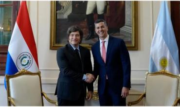 Javier Milei se reunió con el presidente de Paraguay, Santiago Peña