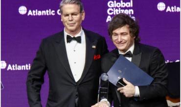 Milei recibió un premio de Bessent y volvió a agradecer el respaldo de EEUU: “Estamos en el camino correcto”