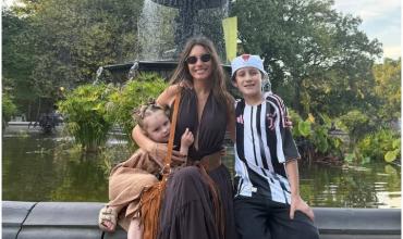 Las fascinantes fotos de la tarde de Pampita en el Central Park con sus hijos: “Verano en Nueva York”