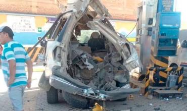 Salta: Auto estalló al cargar GNC y dejó tres heridos