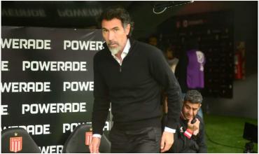 La cruda revelación de Eduardo Domínguez tras el escandaloso arbitraje en Estudiantes-Barracas