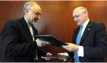 Ordenan revocar el sobreseimiento del extitular de Interpol por el supuesto encubrimiento de los iraníes involucrados en el atentado a la AMIA
