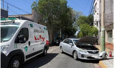 Una mujer resultó herida tras chocar contra una columna en el centro de la ciudad