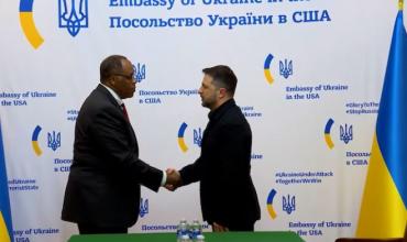 A horas del encuentro con Trump, Zelensky se reunió con los principales fabricantes de armamento de Estados Unidos