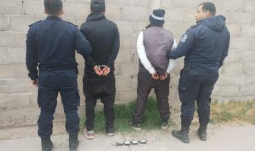 Detienen a dos jóvenes por el robo de reflectores en el Parque de la Familia Sur