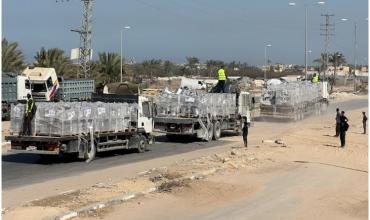 Un dron de EEUU registró el momento en que terroristas de Hamas robaron un camión de ayuda humanitaria en Gaza