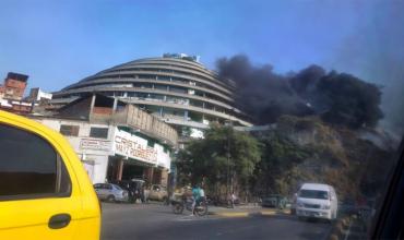 Venezuela: se incendió El Helicoide, una cárcel de presos políticos