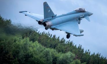 Grave incidente diplomático: Alemania acusa a China de apuntar con un láser a un avión militar en el mar Rojo