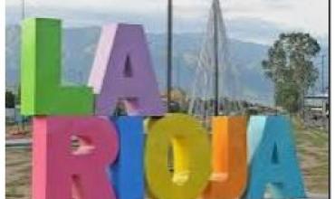 Detuvieron a una pareja acusada de estafa y robo en el barrio Las Agaves